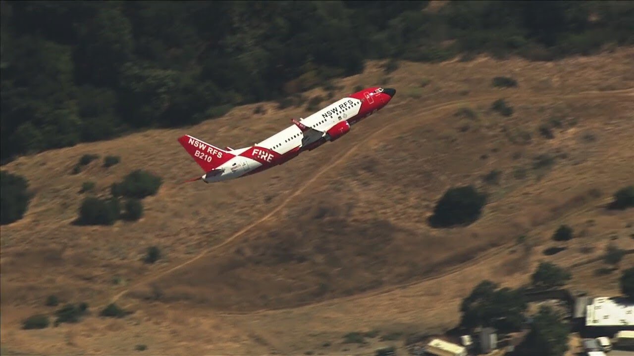 Fire Crews Battle 60 Acre Grass Fire In San Jose