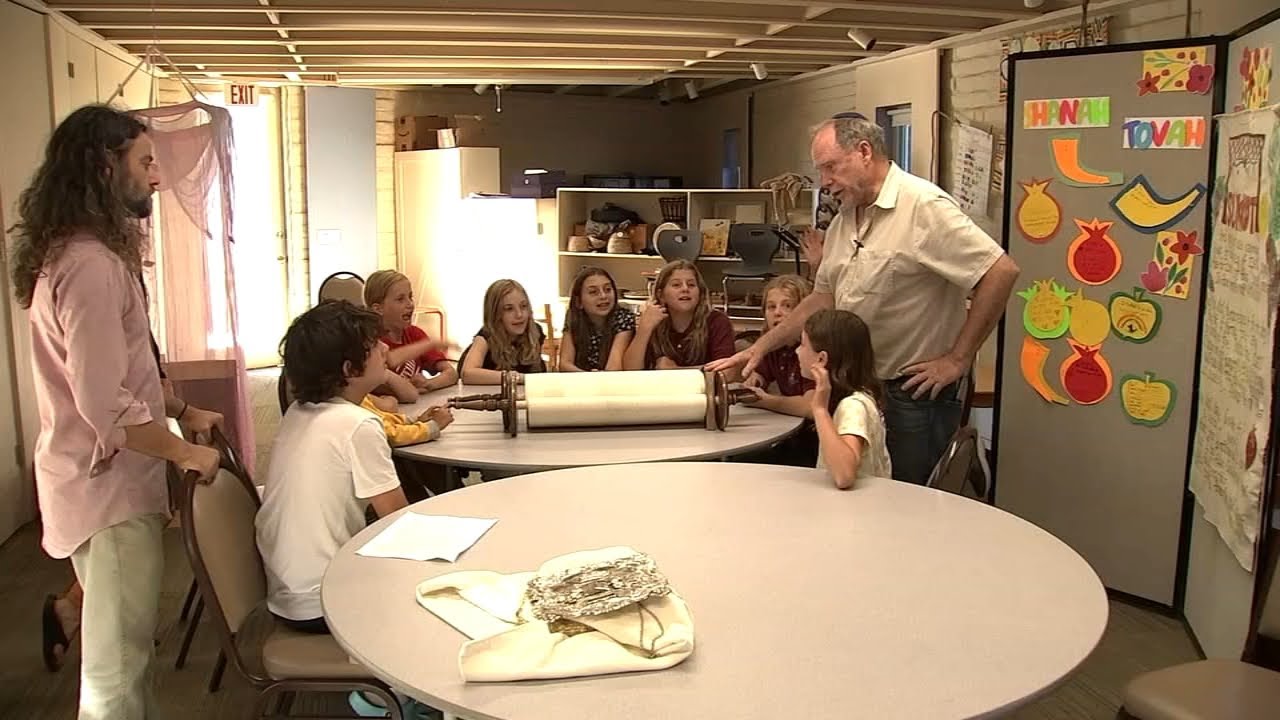 Bay Area Hebrew School Opens Up To Non Jewish Students In Bid To Combat Anti Semitism