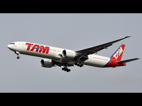 Emergency Crash Landing Tam Airlines Boeing 777 At San Francisco Airport