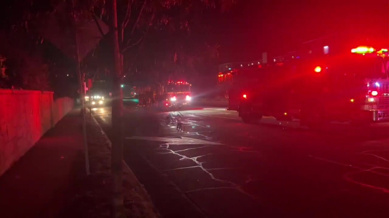 Fire Off Cliff Drive Leads To Evacuation Of Beach City Apartment Complex