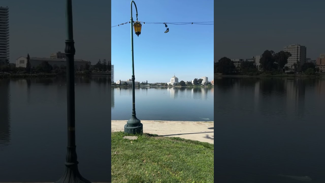 Lake Merritt , Oakland