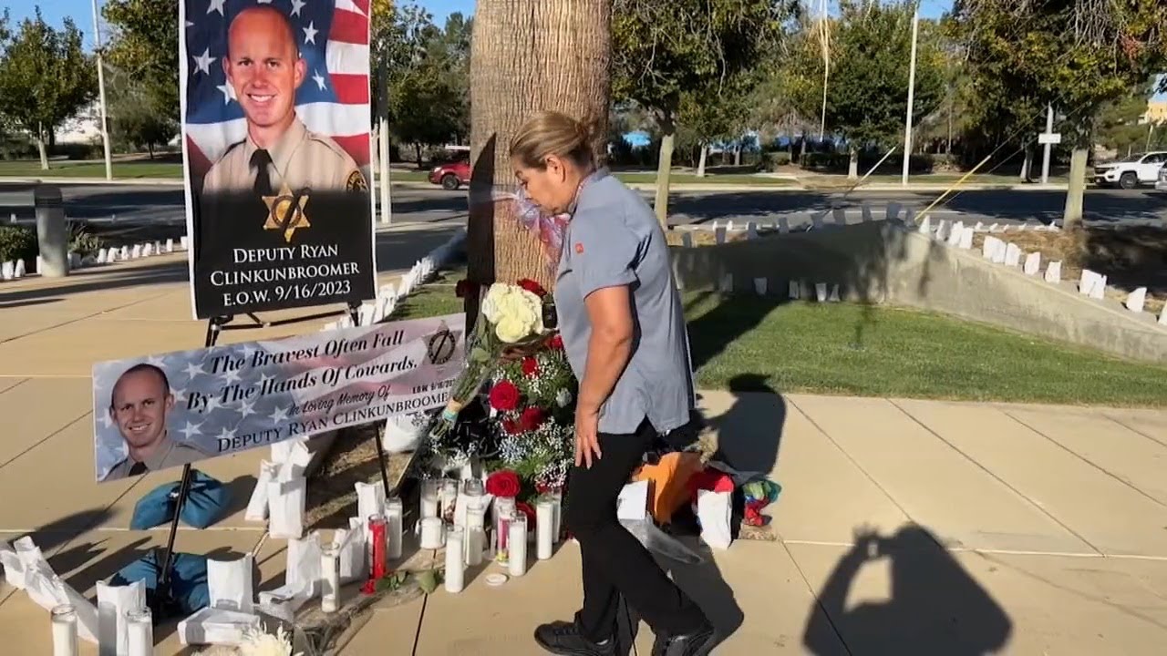 Los Angeles Police Arrest Man In Connection To Death Of La County Deputy