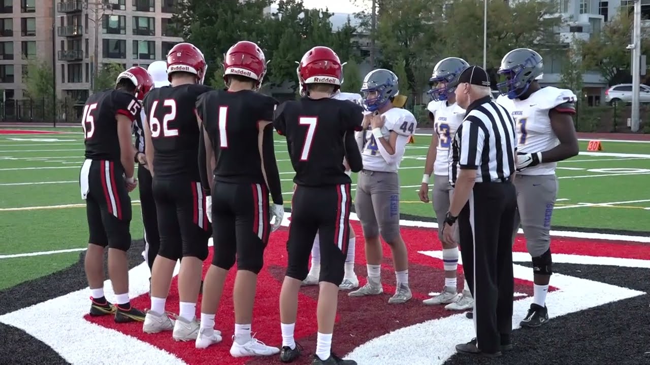 Newberg Spoils The Debut Of Lincoln’s New Football Field | Friday Night Football