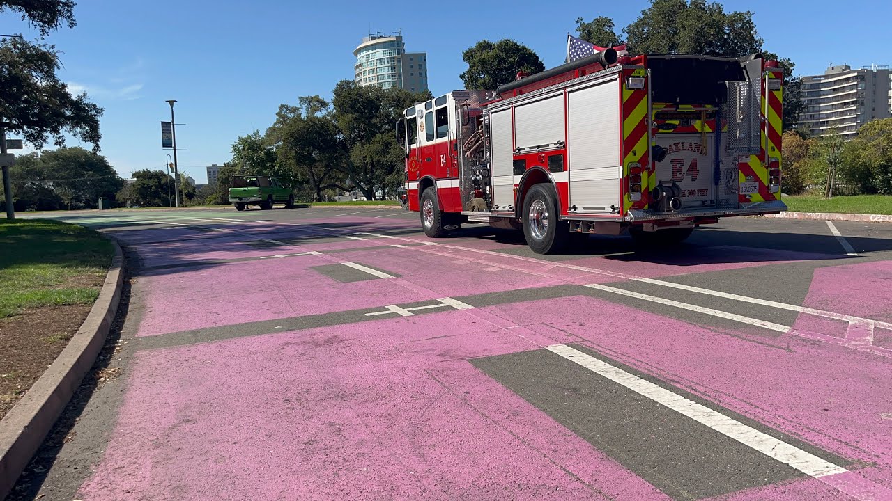 Nice 👍 And Safe Travels To The Oakland Fire Department For Driving By Lake Merritt Everyday Safe