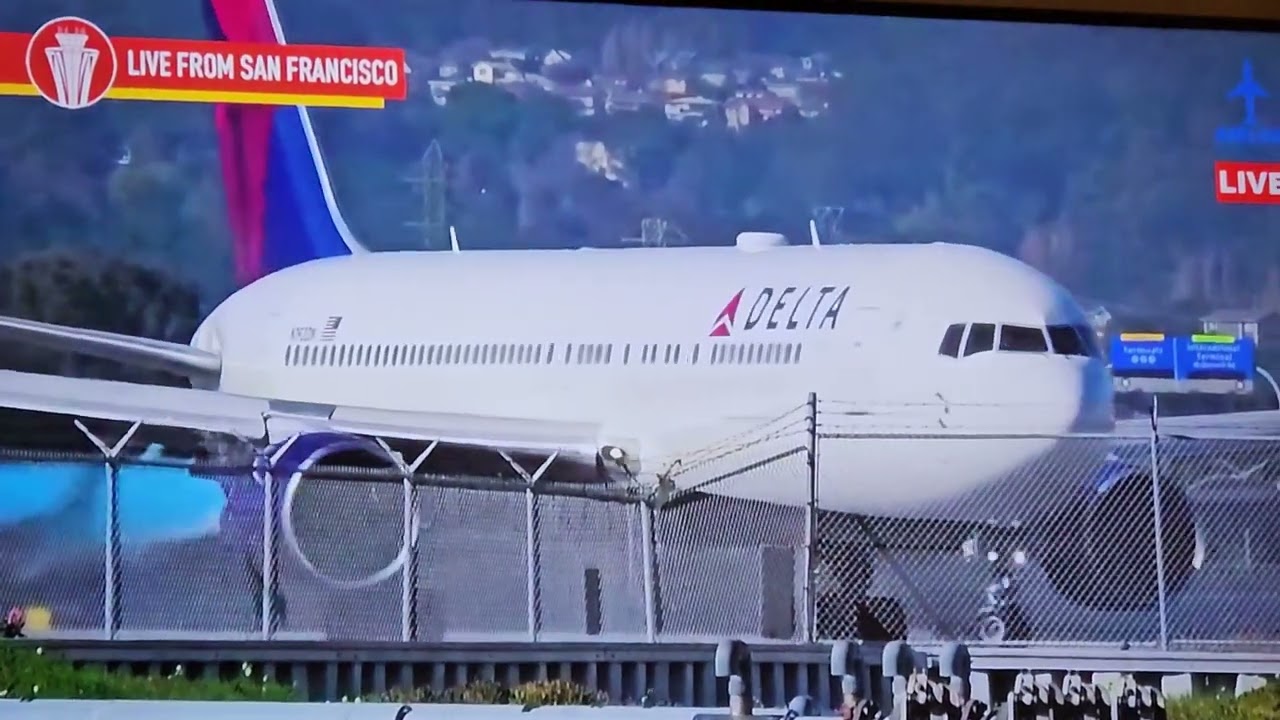 DELTA AIR LINES FLIGHT 555 HEAVY FROM SFO AIRPORT TO ATL AIRPORT A-767-300 TAKEOFF ON RUNWAY 1R 1 Delta Air Lines Flight 555 Heavy From Sfo Airport To Atl Airport A 767 300 Takeoff On Runway 1r