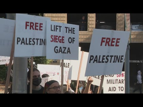Hundreds Attend Rally For Gaza In Northeast Portland Calling Out Oregon Lawmakers