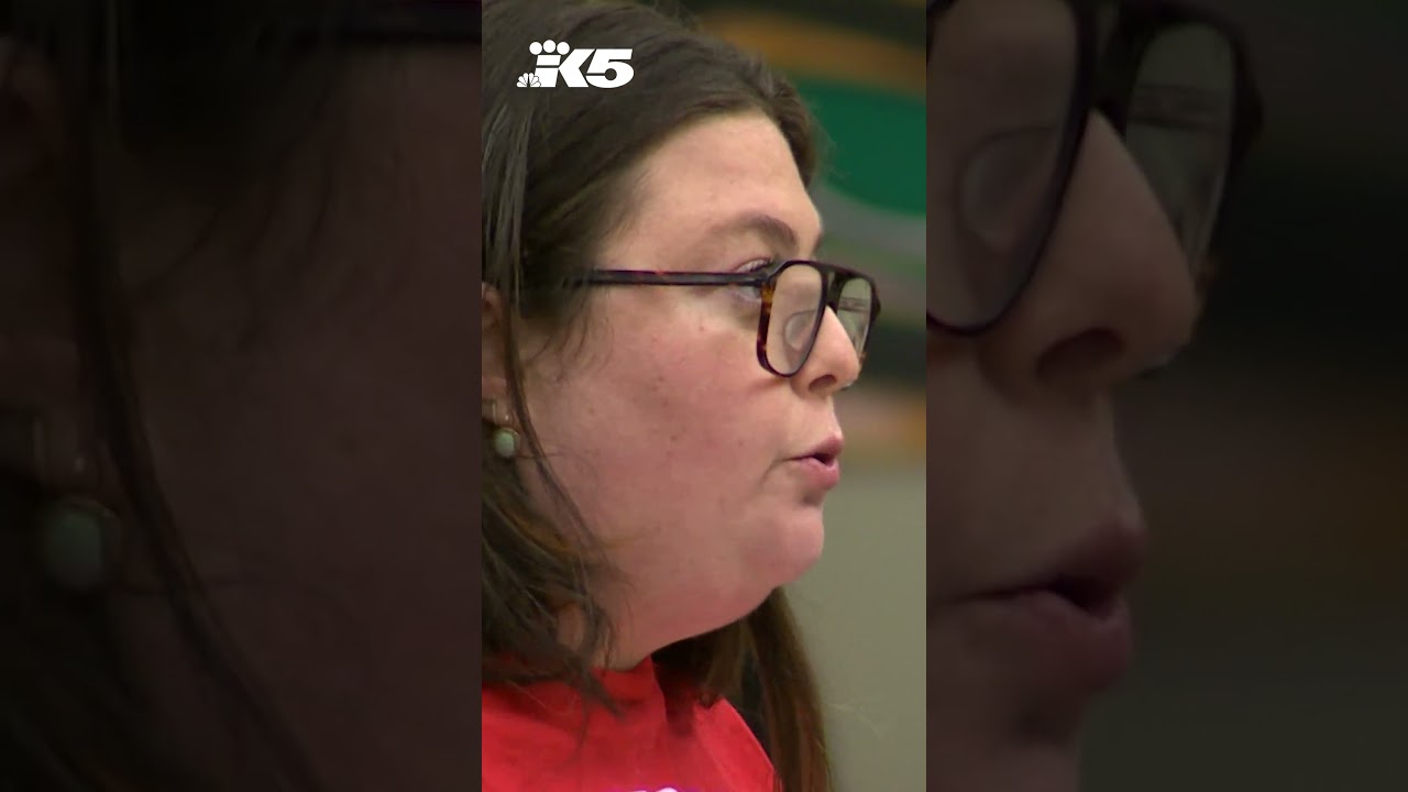 Parents Pack Seattle Public Schools Meeting About Splitting Classrooms