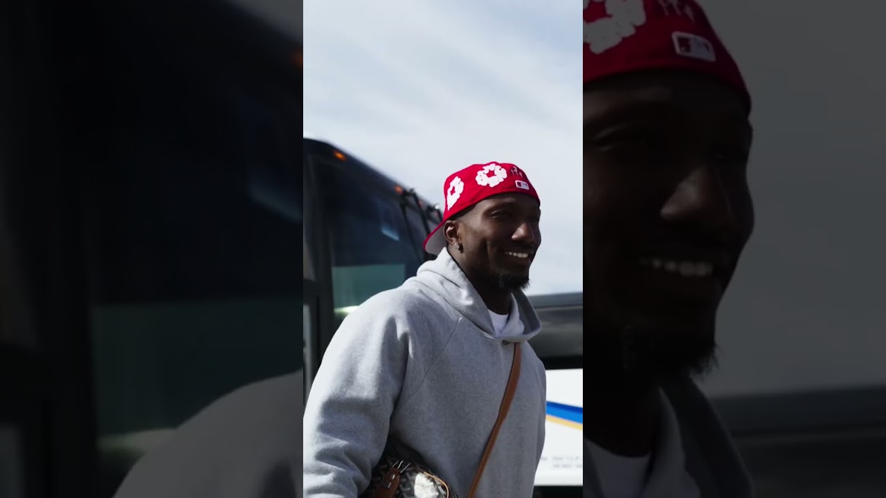 Wheels Up for Cleveland đ« #49ers @united #shorts 2 Wheels Up For Cleveland đ« #49ers @united #shorts