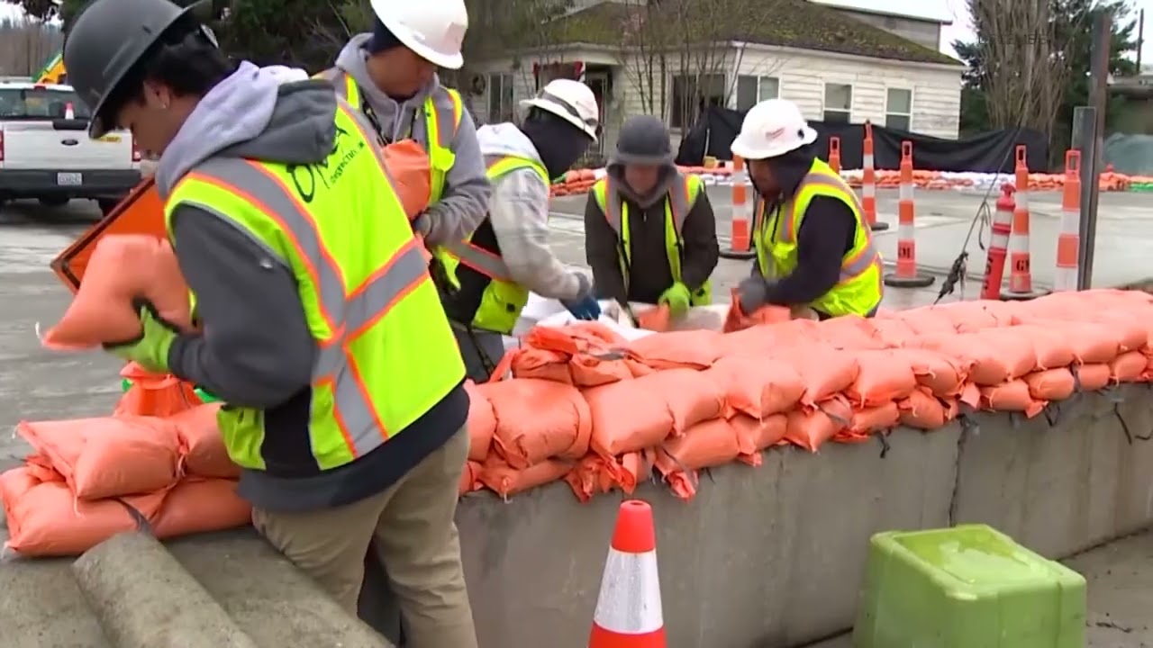 King Tides Roll Across Washington Waters This Week