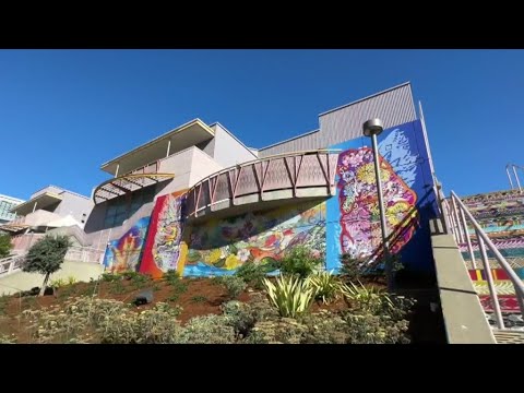 Spectacular mural sets the stage for APEC Conference in San Francisco 2 Spectacular Mural Sets The Stage For Apec Conference In San Francisco