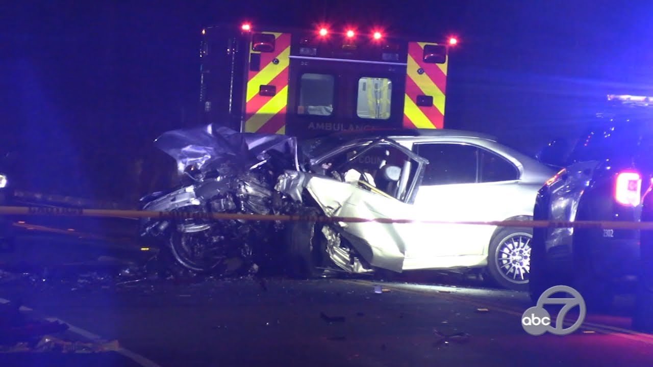 2 killed, 1 critically injured in Bay Area head-on crash 1 2 Killed, 1 Critically Injured In Bay Area Head On Crash