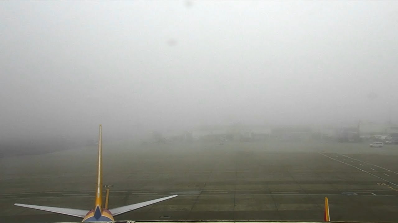 Dozens Of Flights Delayed Due To Fog At Oakland International Airport, Officials Say