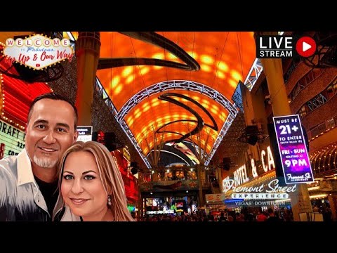 Live Las Vegas! Fremont St Christmas Eve Eve 🎄🎁