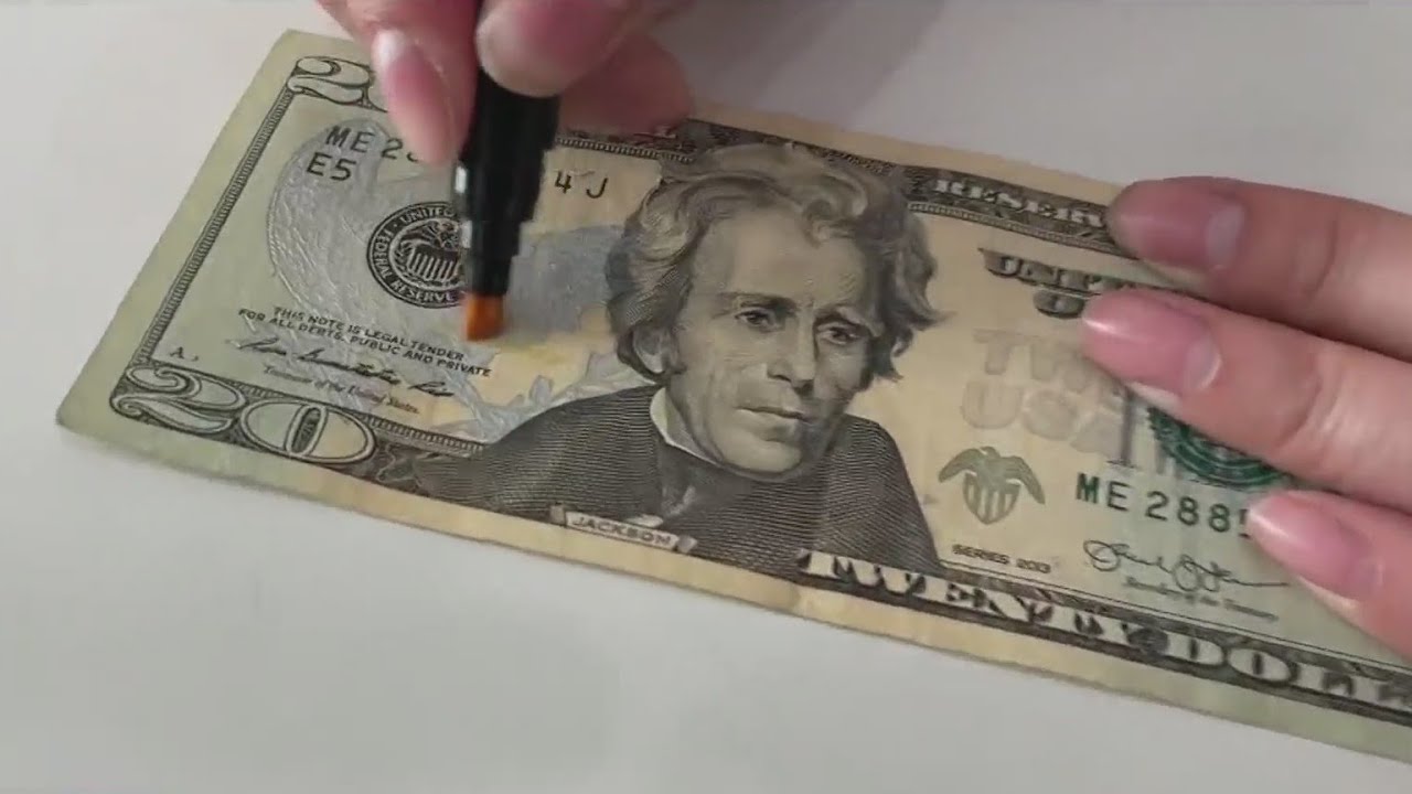San Francisco shop owner warns of counterfeit cash being passed during holiday shopping season 2 San Francisco Shop Owner Warns Of Counterfeit Cash Being Passed During Holiday Shopping Season