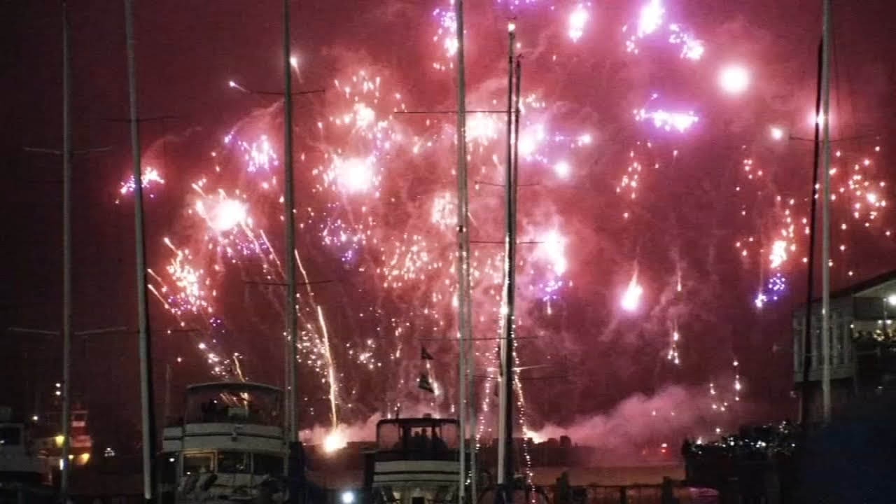 Sf New Year Celebrations Underway With Those Local And From Abroad