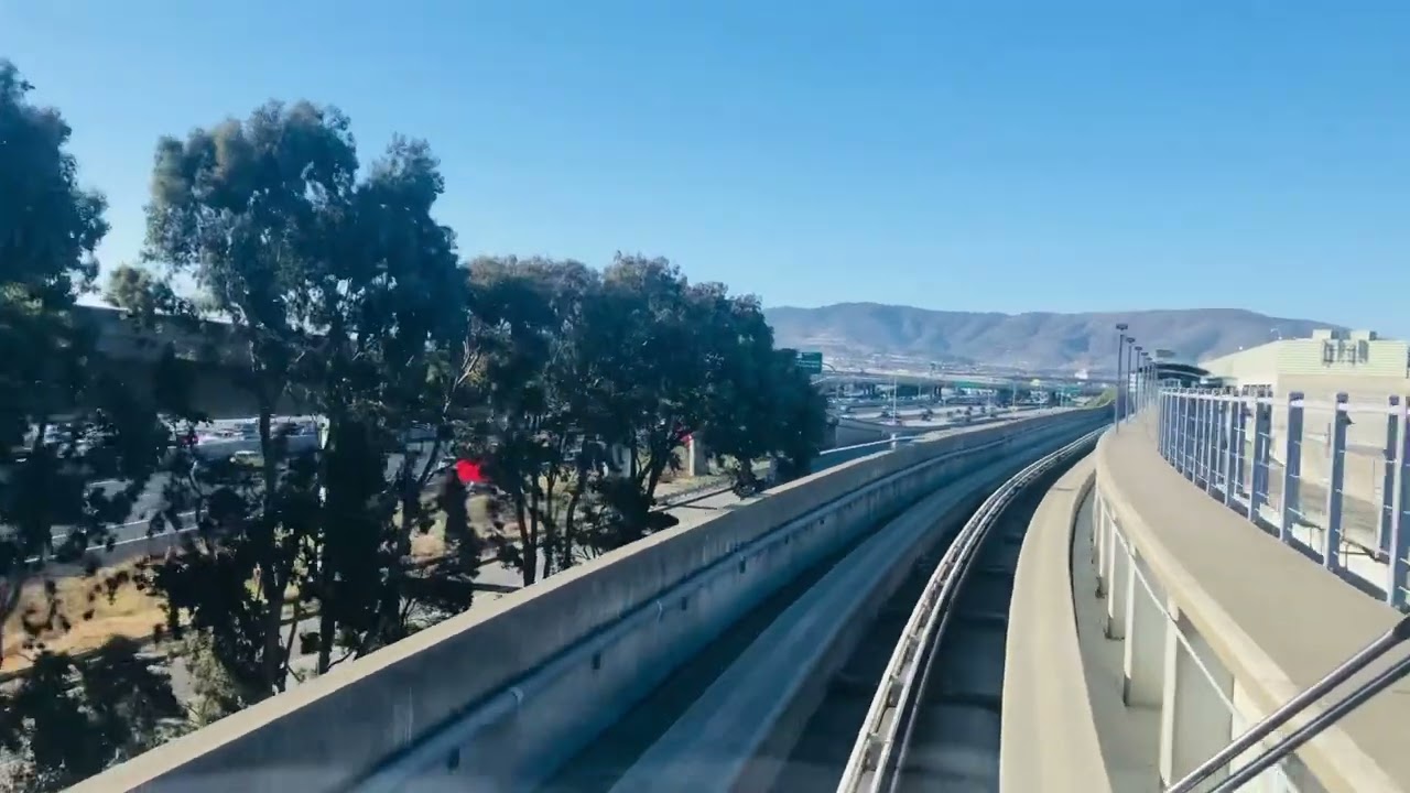 airport life san francisco 2022