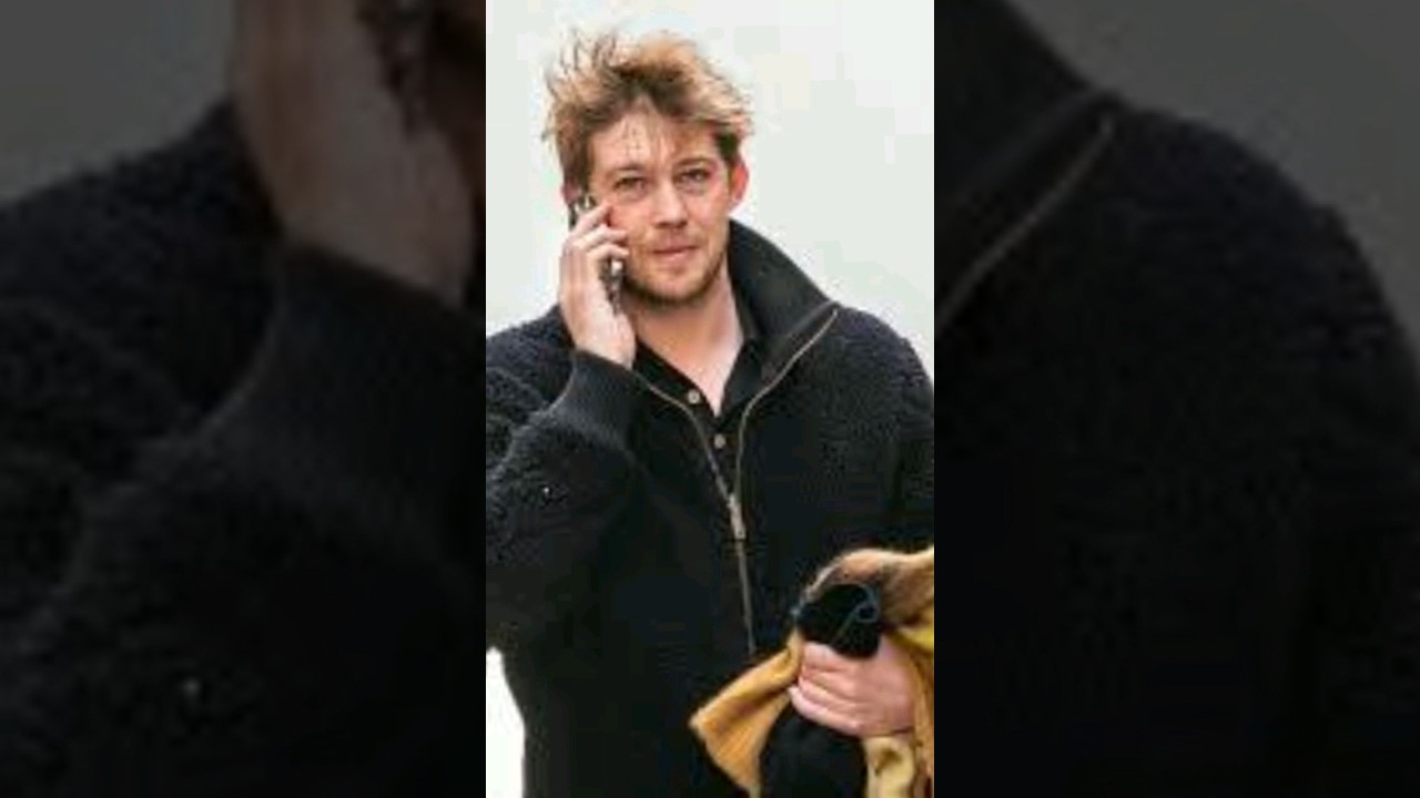 Joe Alwyn was Spotted at Alfred'Cafe in Los Angeles - After the Taylor Swift's Film Release||#Shorts 2 joe alwyn was spotted at alfredc