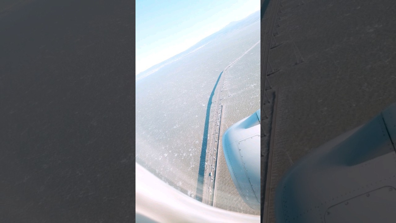 Landing at San Francisco Airport| San Francisco USAđșđž #landing #sanfrancisco #goldengatebridge #usa 2 landing at san francisco airport