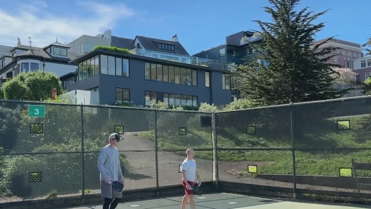 pickleball players clash with sa