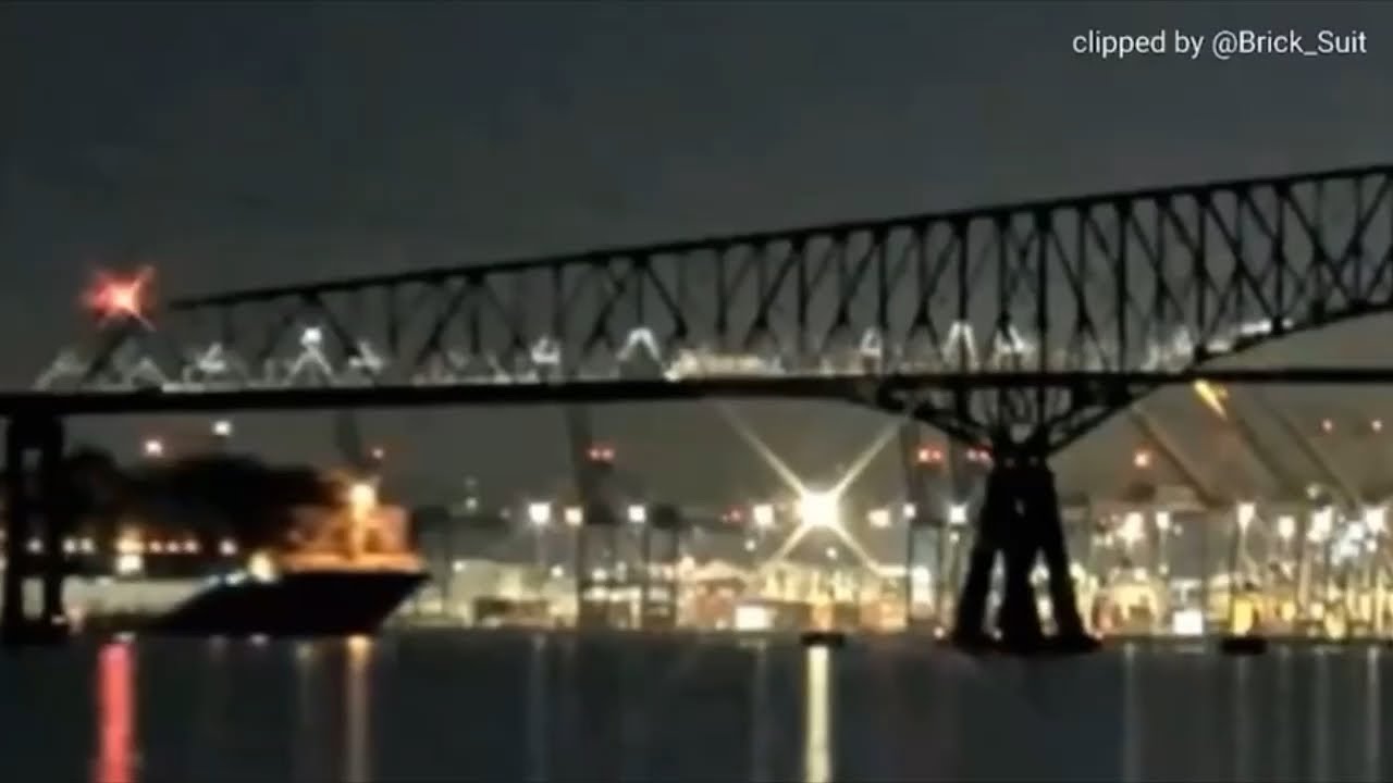 raw cargo ship loses power crash
