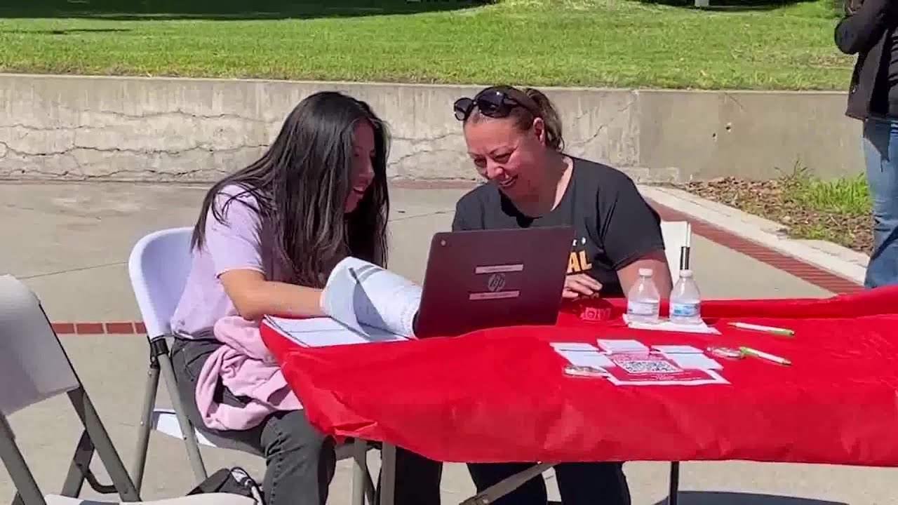 santa barbara city college helps