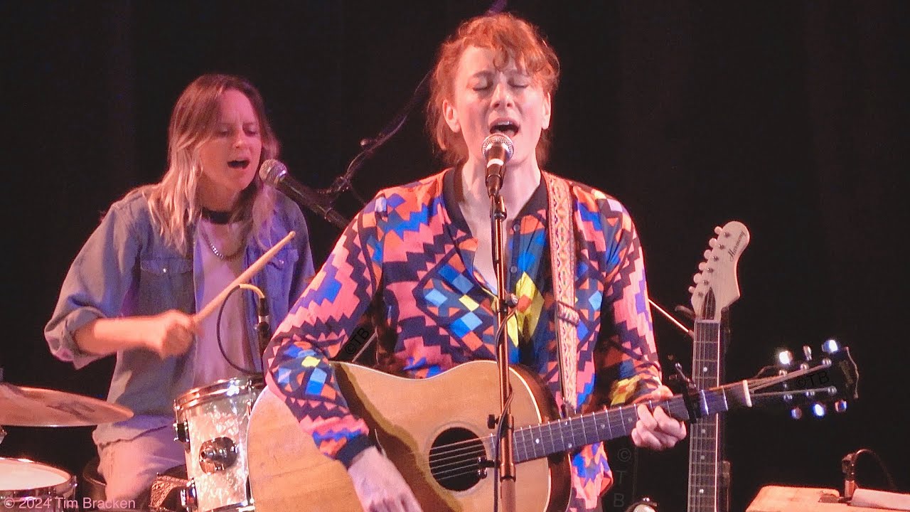 sarah harmer basement apt live s