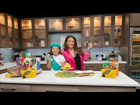 These Lemon-Ups Cheesecake Cups are a delicious use of Girl Scout Cookies - New Day NW 2 these lemon ups cheesecake cups