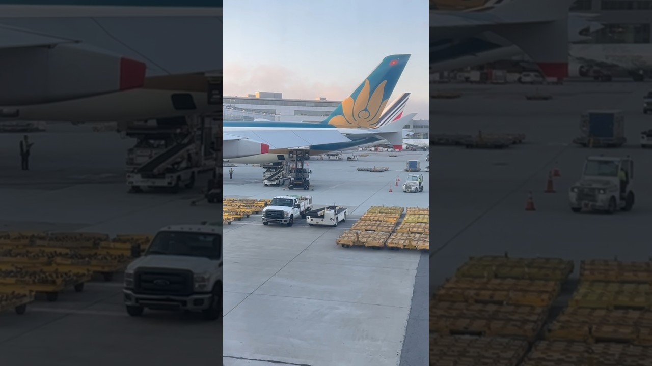 a380 pushing back at san francis