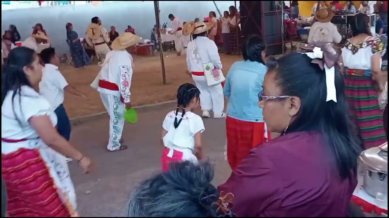 danza de las comadritas parte