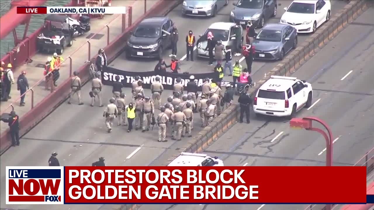golden gate bridge blocked by pr