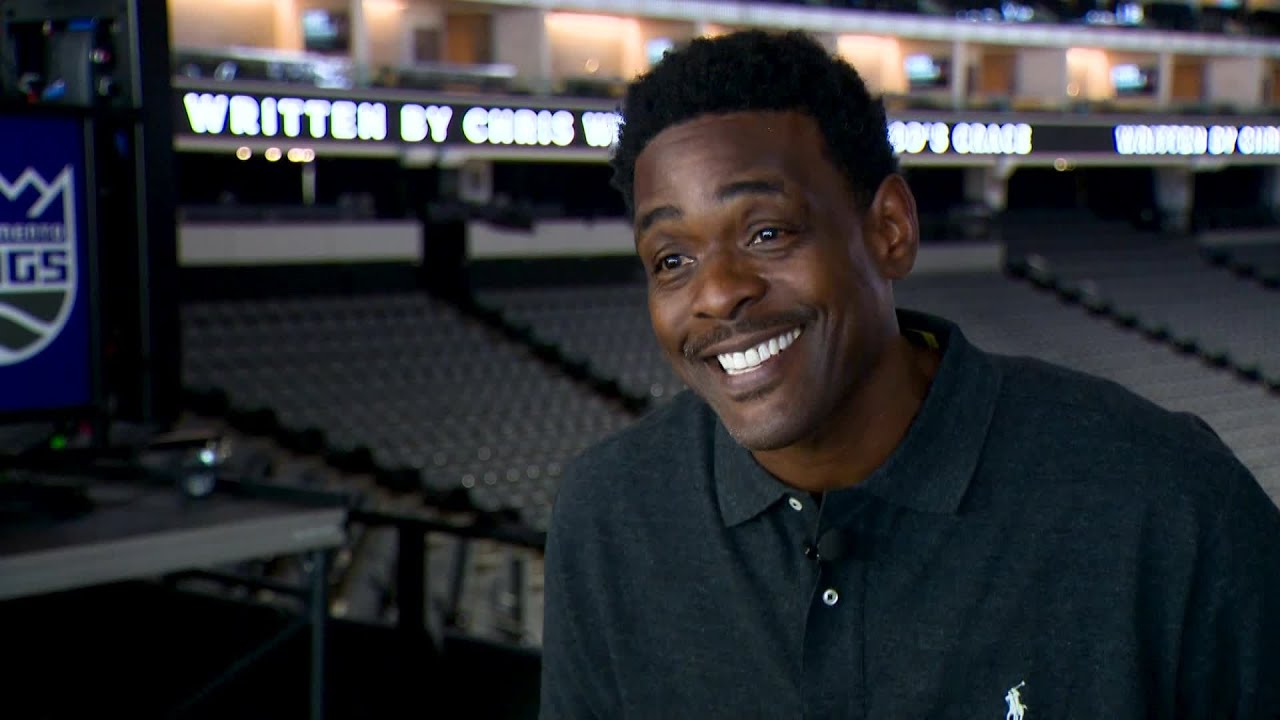 Kings legend returns to Sacramento, unveils memoir 2 kings legend returns to sacramen