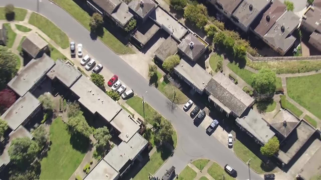 watch police standoff in san fra
