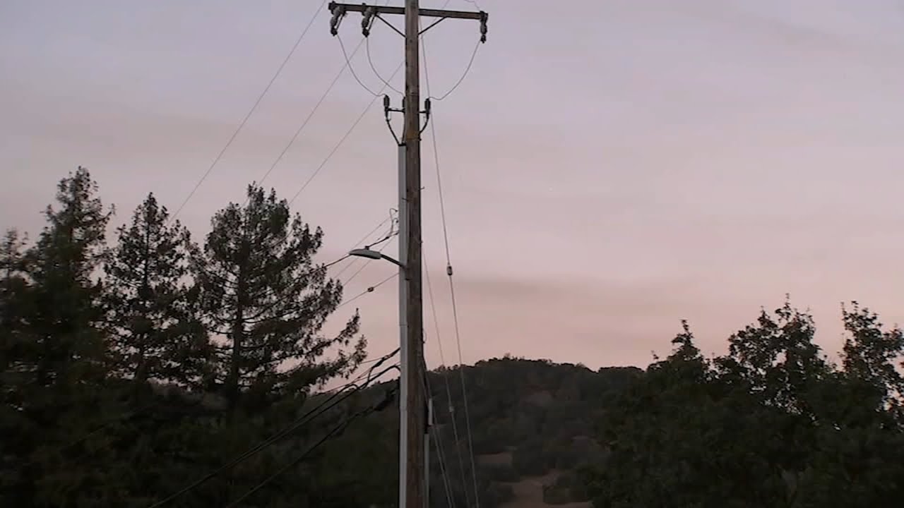 pge shuts power of 16000 bay are