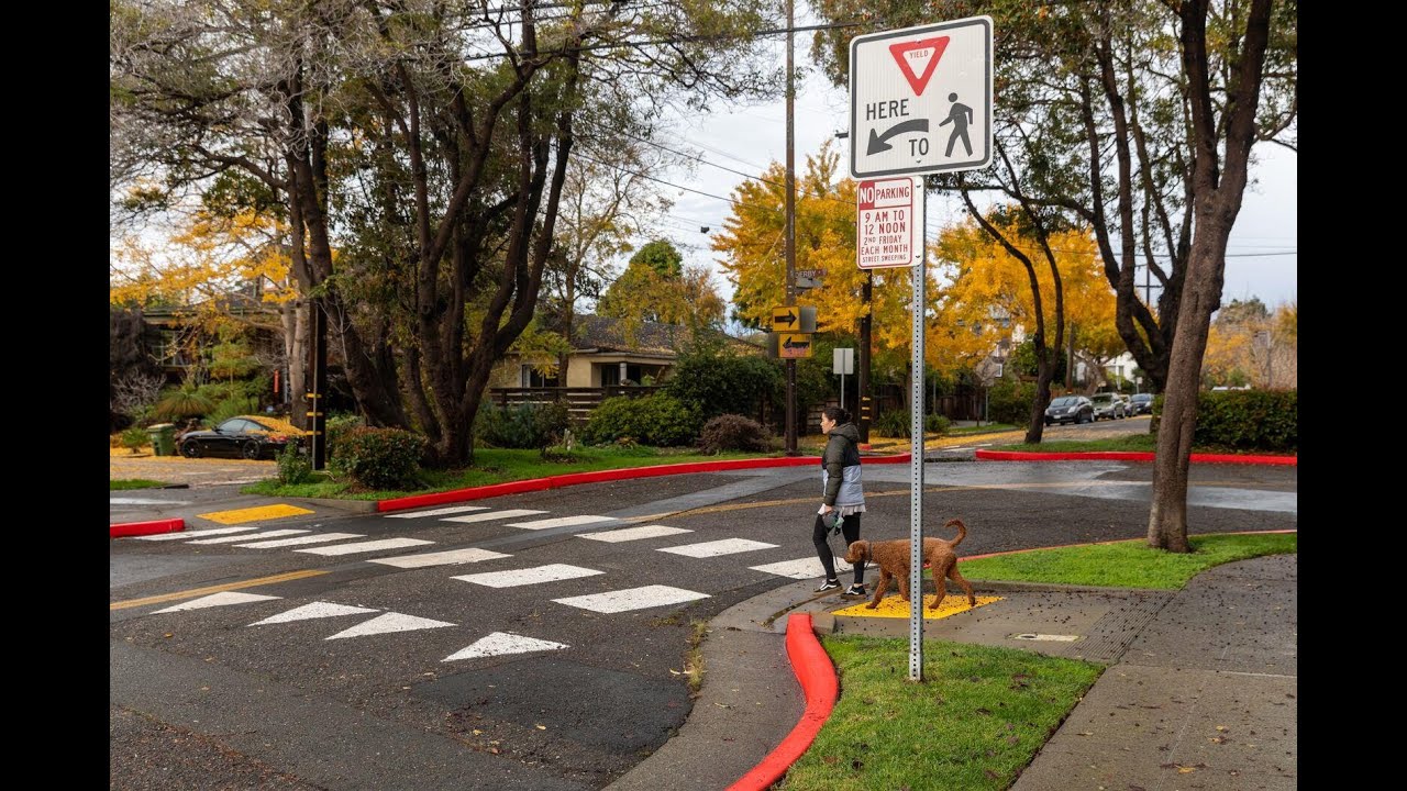 VIDEO: Paint the curbs red: New parking law will cost Berkeley at least $1.25M 1 video paint the curbs red new pa