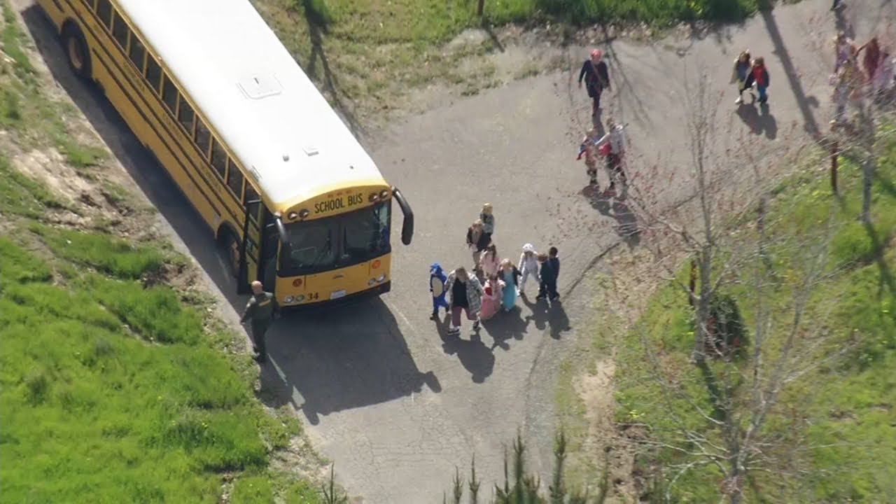 2 Sonoma Co. schools evacuated after student's parent makes online threat, authorities say 1 2 sonoma co schools evacuated af
