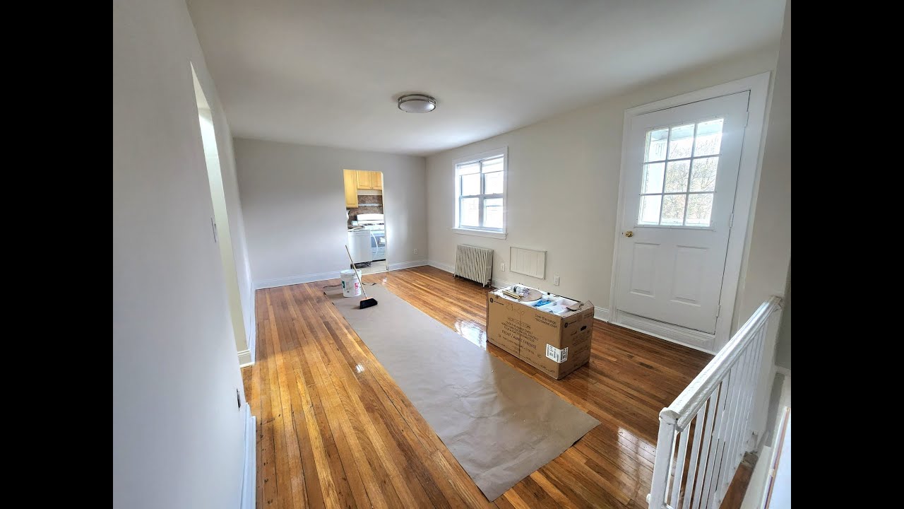2 bedroom apartment with balcony