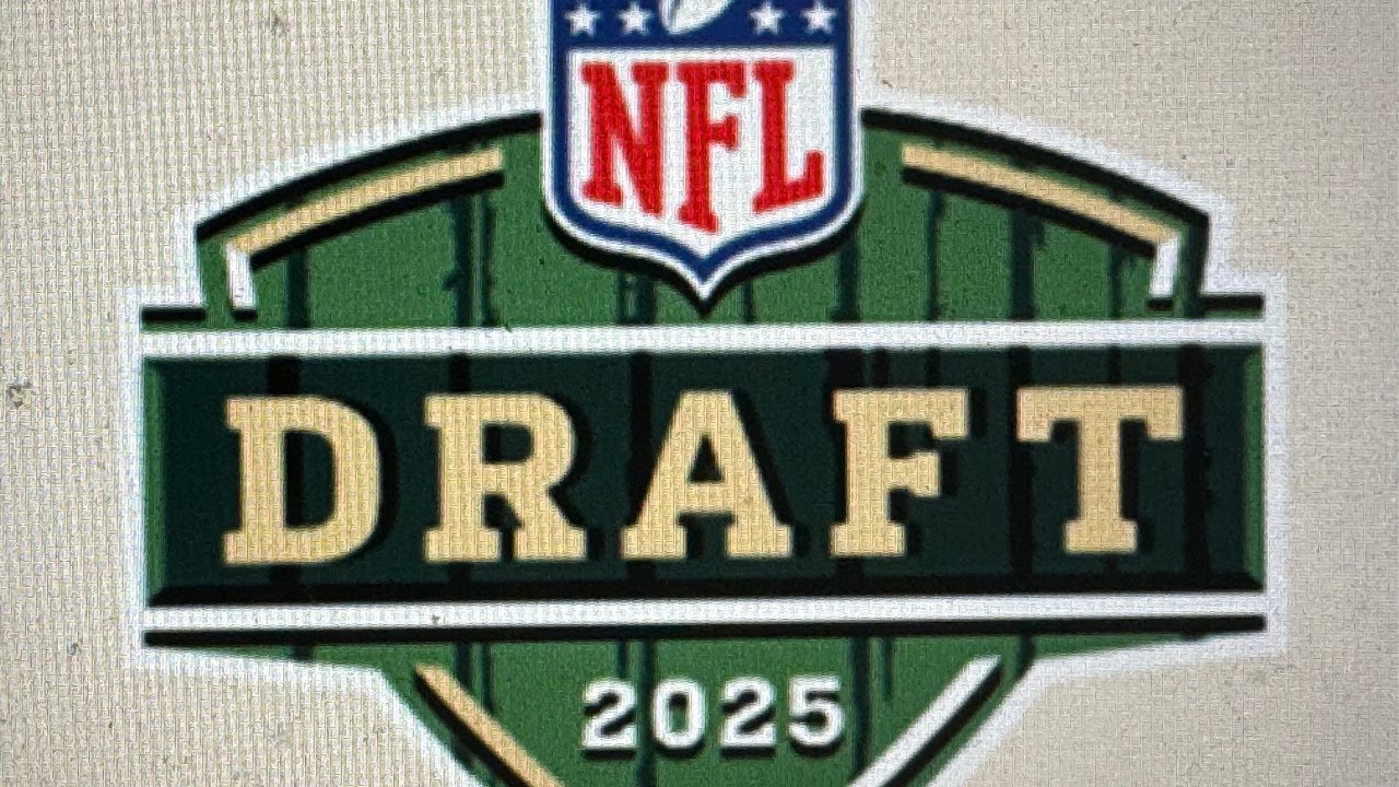2025 NFL Draft Red Carpet Green Bay Recap And Fashions For Of 2025 NFL Draft In Green Bay 2 2025 nfl draft red carpet green 2