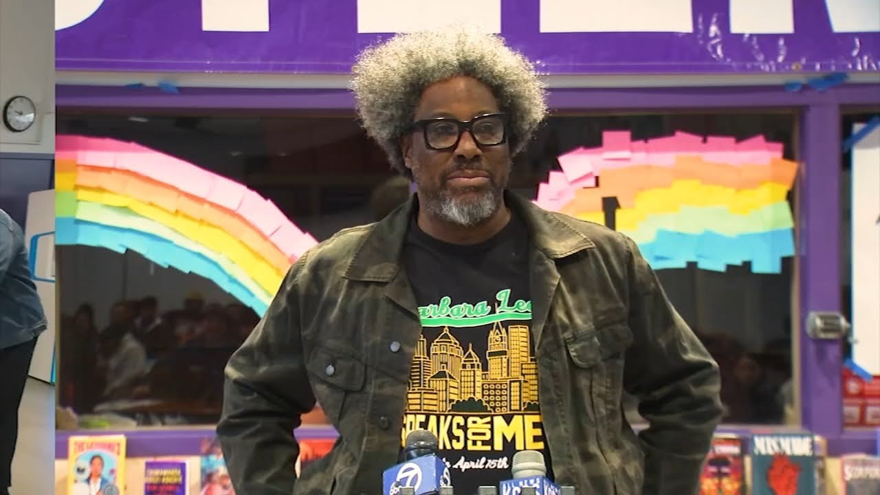 Comedian gives part of $1M Celebrity Jeopardy! winnings to Oakland teachers 2 comedian gives part of 1m celebr