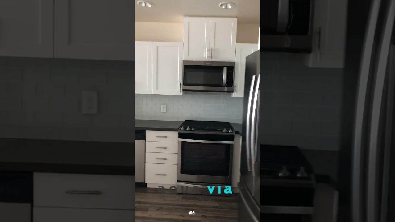 aqua via apartments oakland ca 8 2