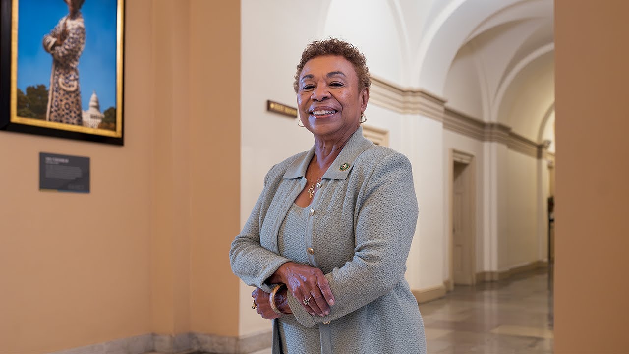 barbara lee to be sworn in as oa