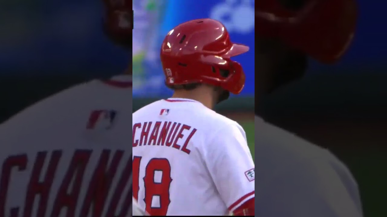 La JUGADA del AÑO en la MLB? ⚾ #mlb #baseball #beisbol #grandesligas #usa #fyp #athletics #viral 2 la jugada del ano en la mlb mlb