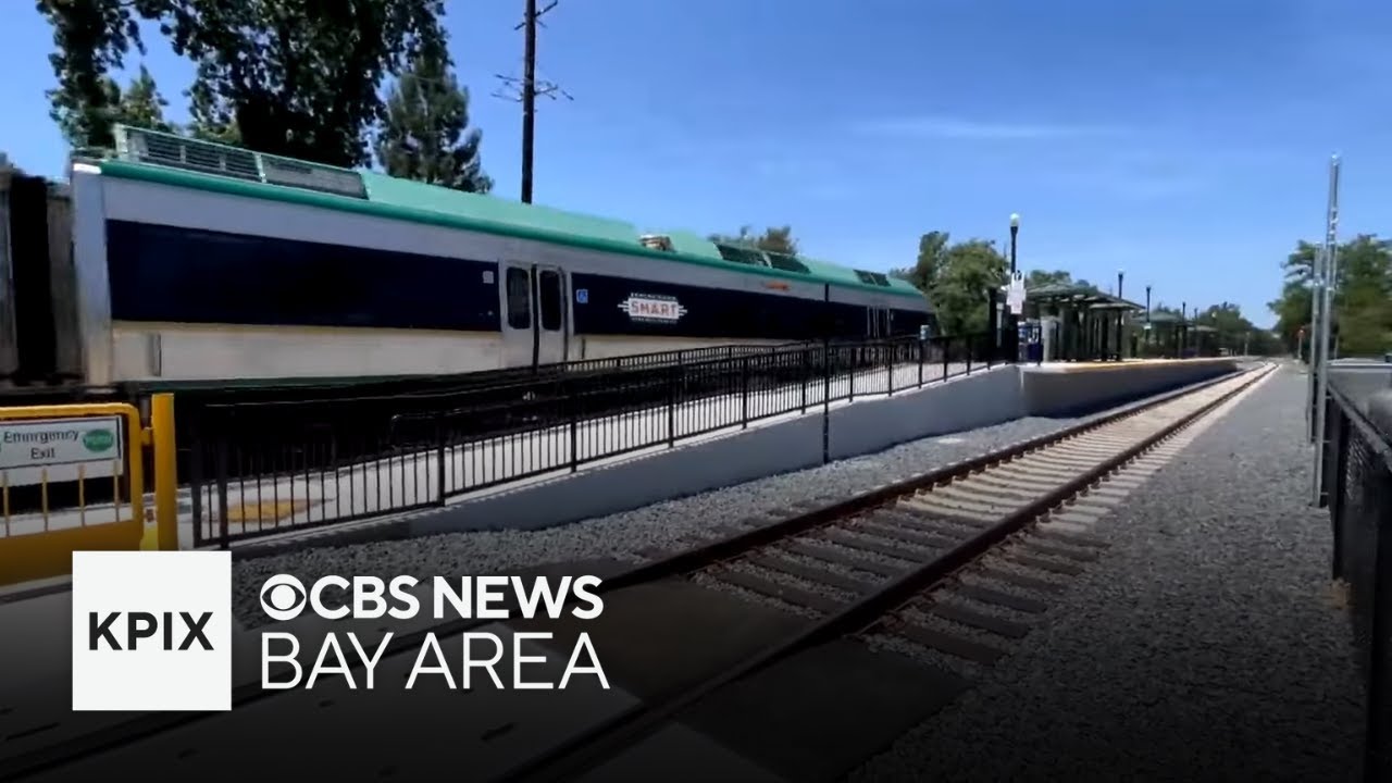 opening weekend for smart train