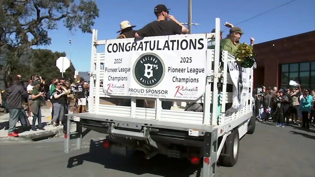 oakland ballers celebrate 1st pi