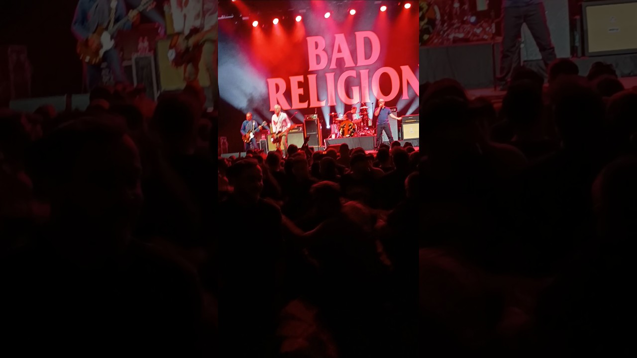 @badreligionband #Supersonic LIVE in Oakland đ€đ» 2 badreligionband supersonic live