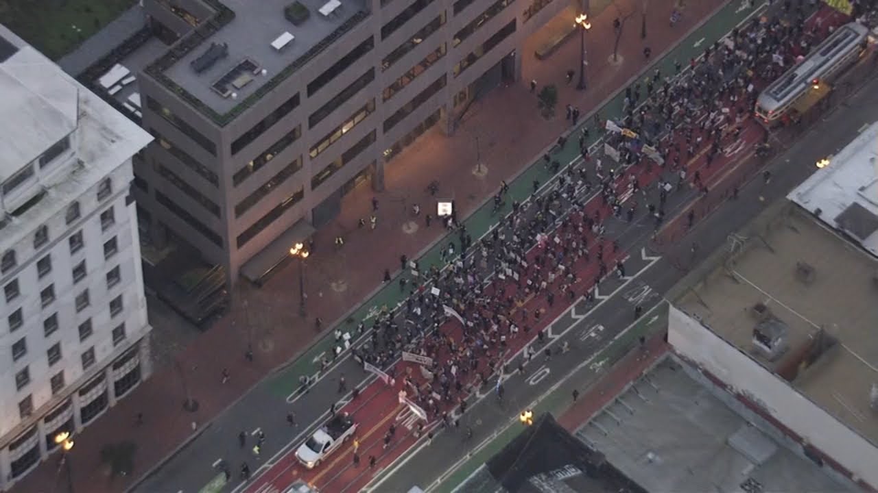 Hundreds march in San Francisco to protest Trump's 1st year in office 2 hundreds march in san francisco