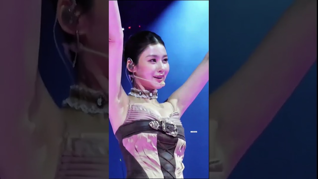 SANA "THE FEELS" OAKLAND DAY2 FANCAM 2 sana the feels oakland day2 fanc