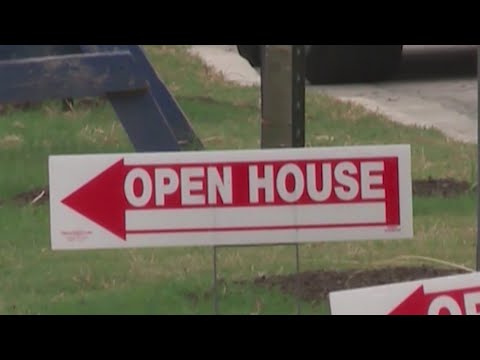 ai real estate company helping a