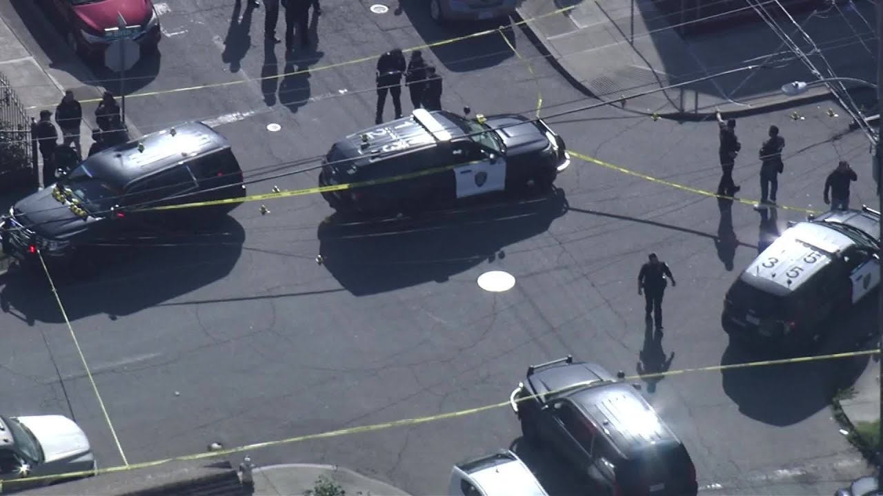 watch police activity in oakland