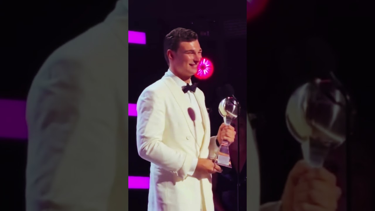 Raiders QB Fernando Mendoza Wins an ESPY Award! 1 raiders qb fernando mendoza wins