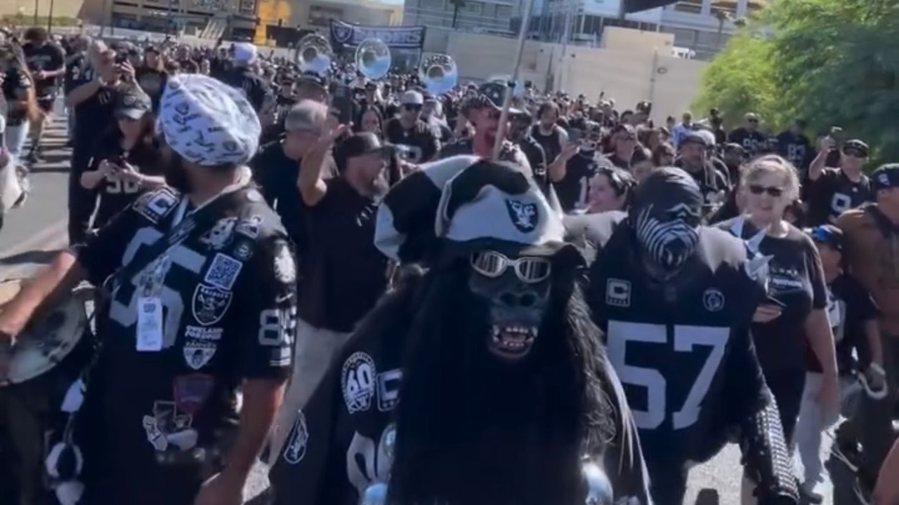 Las Vegas Raiders Dominate Dolphins Open NFL 2026 Season, Allegiant Stadium Is Finally Raider Nation 1 las vegas raiders dominate dolphins open nfl 2026 season allegiant stadium is finally raider nation